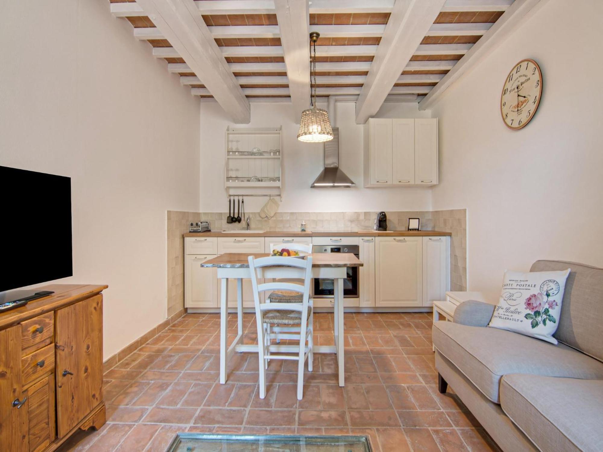 Stunning Apartment In Mombaroccio Near Metauro River Bagian luar foto