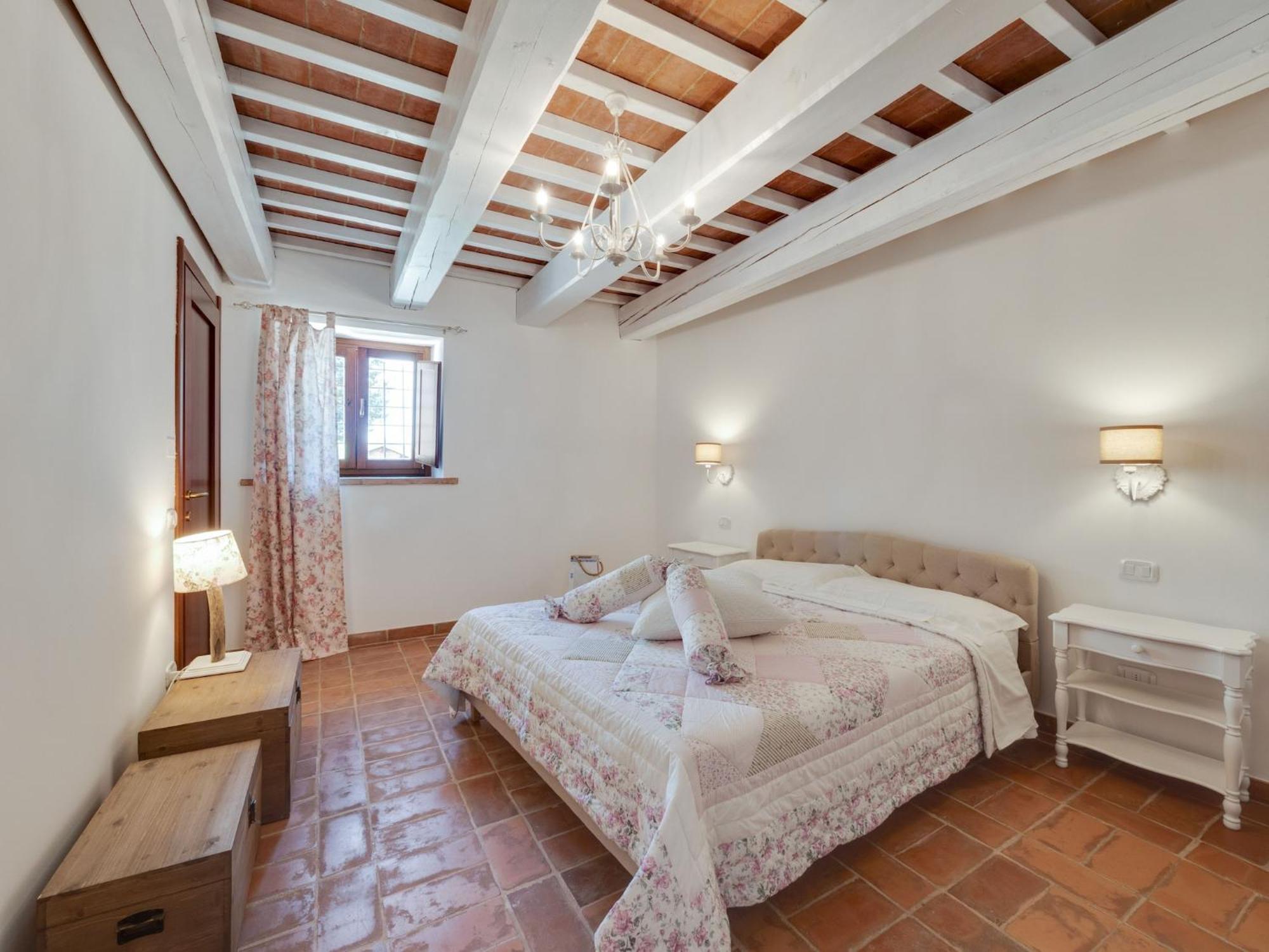 Stunning Apartment In Mombaroccio Near Metauro River Bagian luar foto